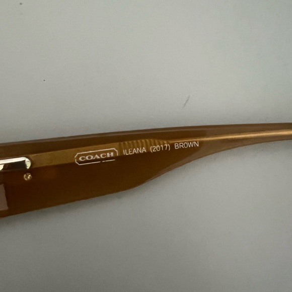 Coach Ileana 2017 Brown Eyeglasses Frame - Picture 7 of 8
